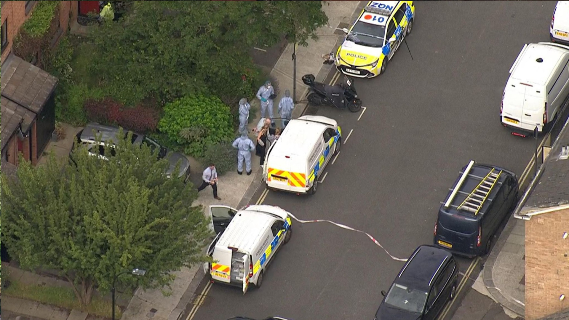 西伦敦一处住宅或为凶案现场。