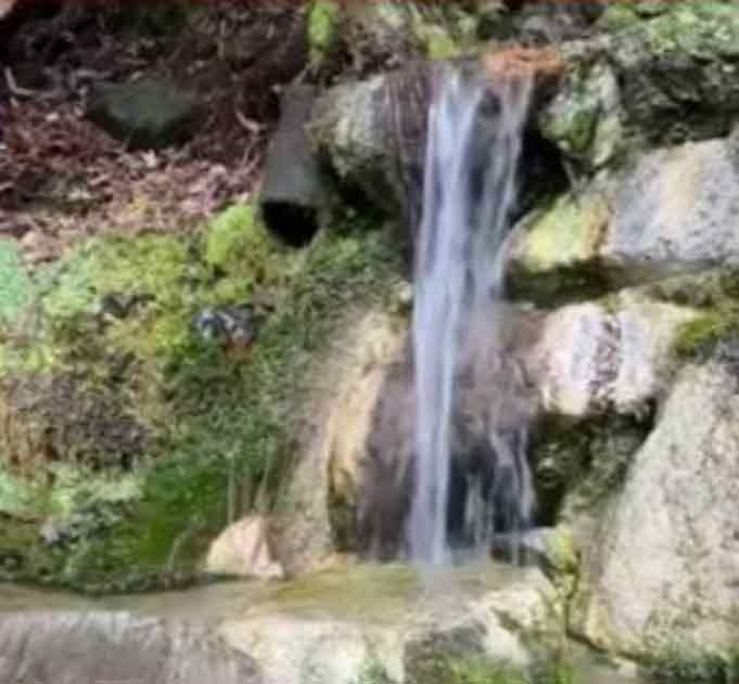 黑岳庄旅馆的天然泉水。