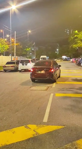 肇祸司机闯祸后，逃离现场。