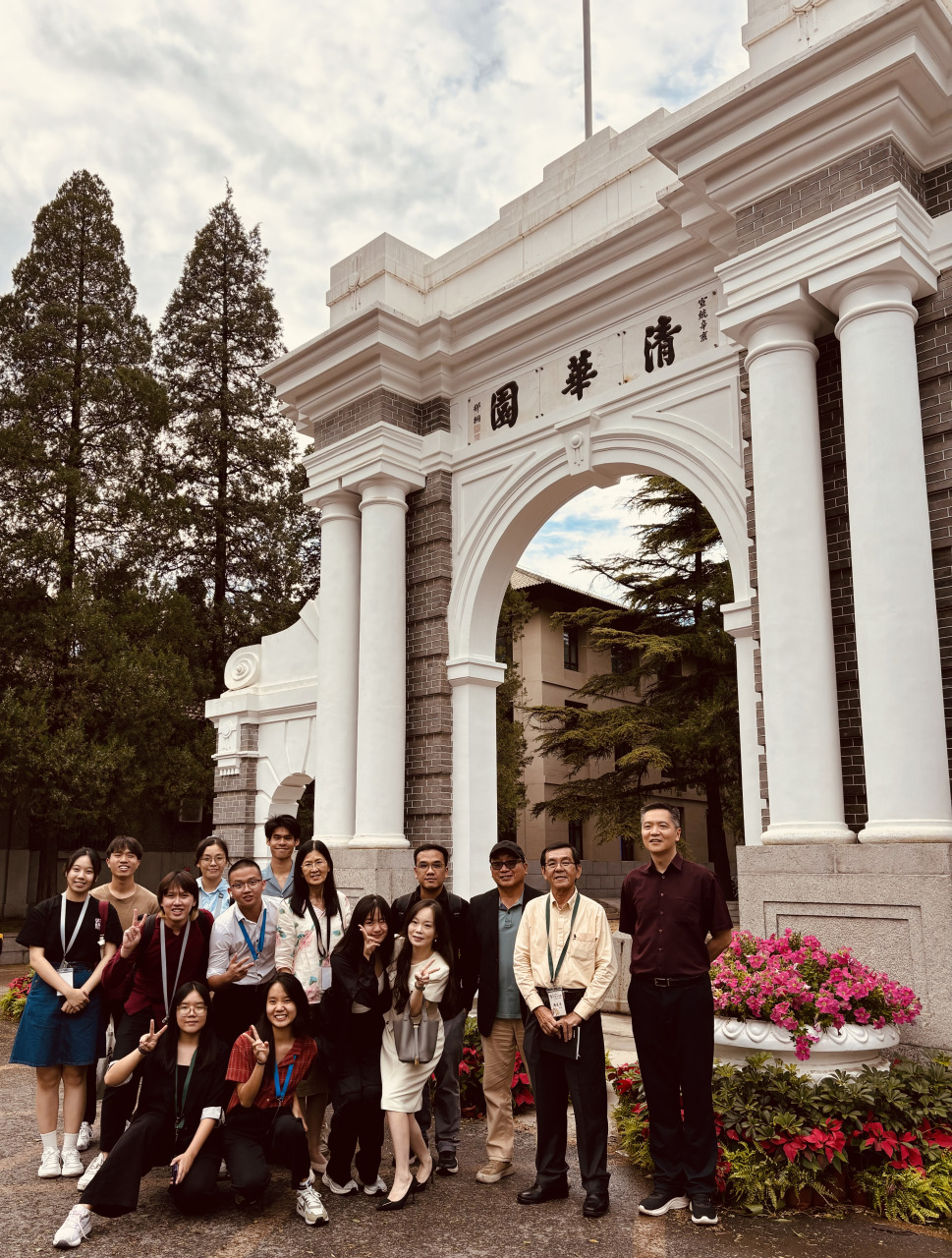 学习现场｜漫步清华园 人生多精彩 纪家葵医路上不负韶华