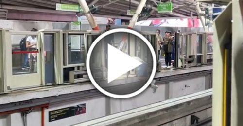 男子到对面月台跳去  直接翻越Monorail 轨道