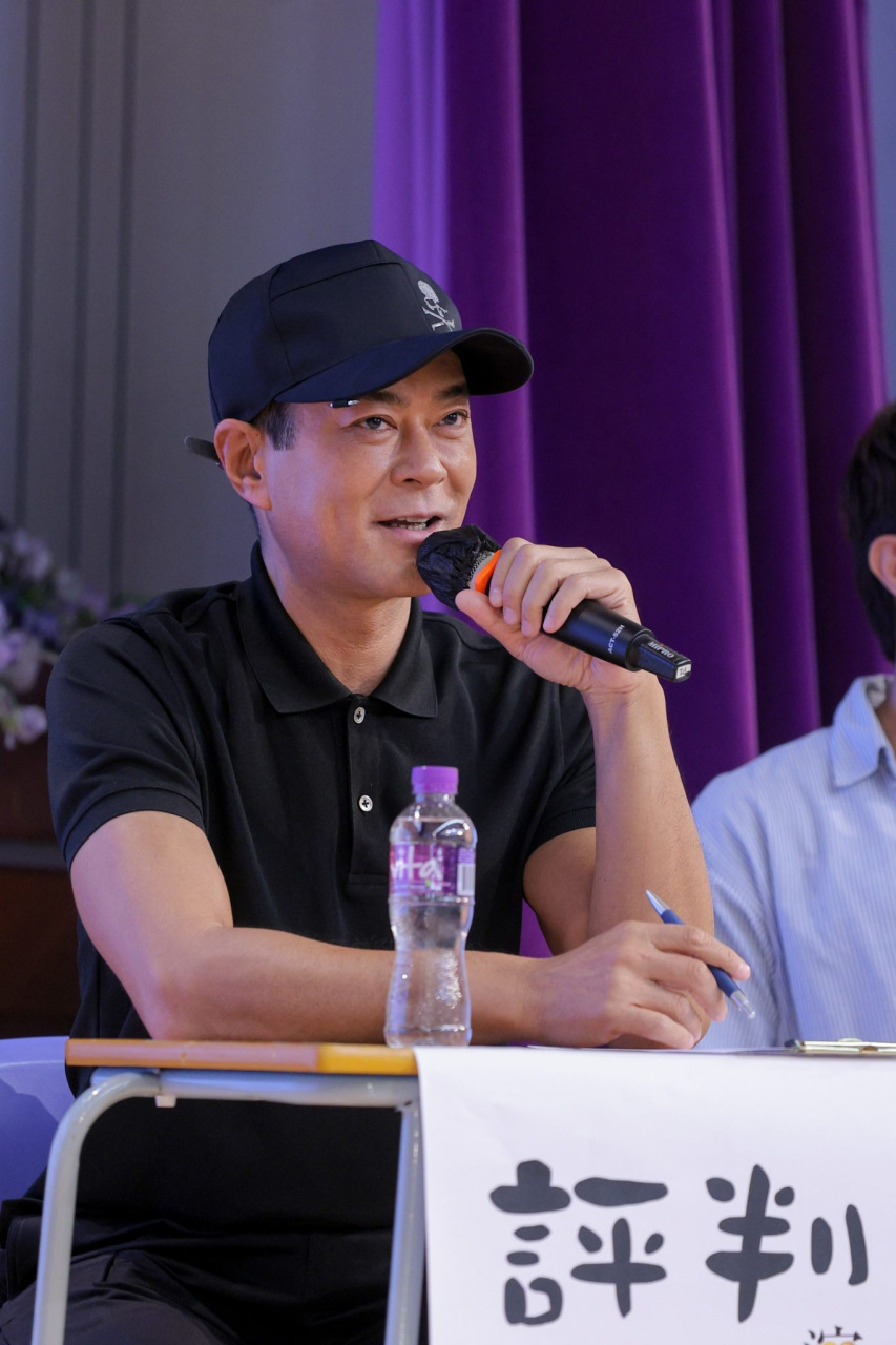 古天乐自爆求学时期放学就去女校看女生。