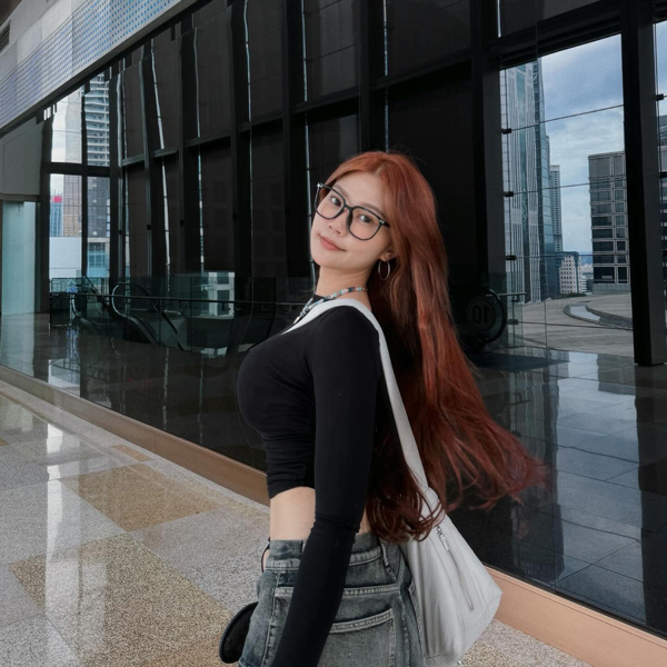 大颖日前才忍痛割舍嗜赌的亲弟，如今又面对情伤，让粉丝相当心疼。