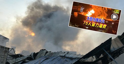 天花板坍塌覆盖轮胎电池 灾场存在严重安全隐患