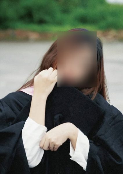 “学姐”被起底。