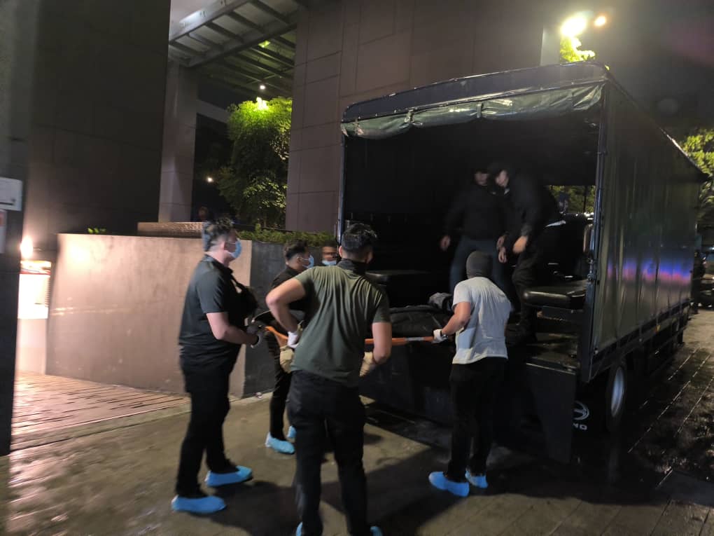 4越南悍匪与警驳火 于Imbi路公寓全被歼