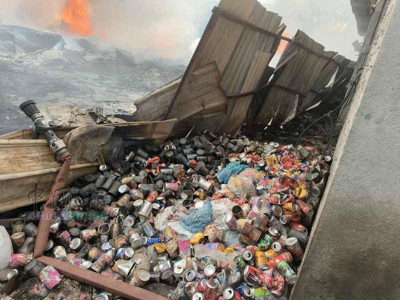 独家｜无情火烧毁家传祖业 损失至少80万 厂主欲哭无泪