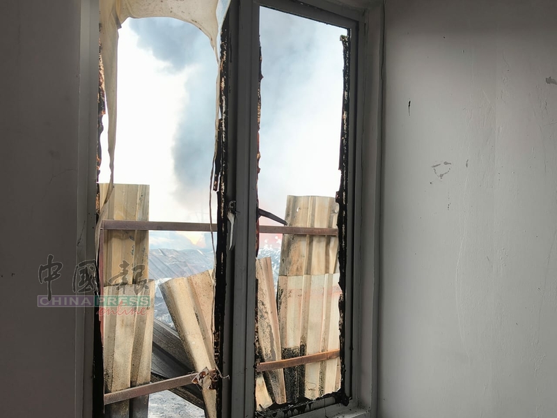 独家｜无情火烧毁家传祖业 损失至少80万 厂主欲哭无泪