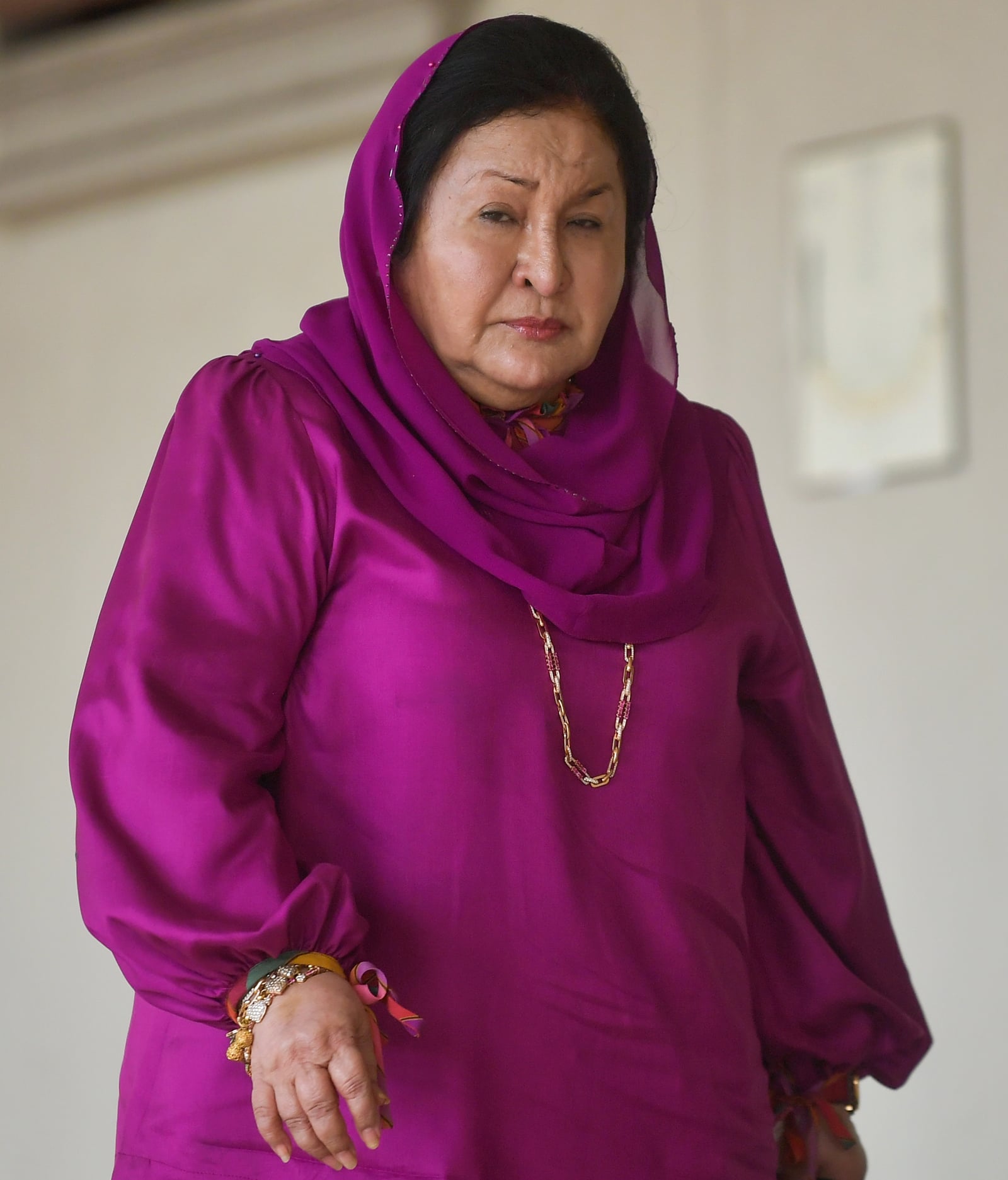 拿汀斯里罗丝玛到法庭探望纳吉。