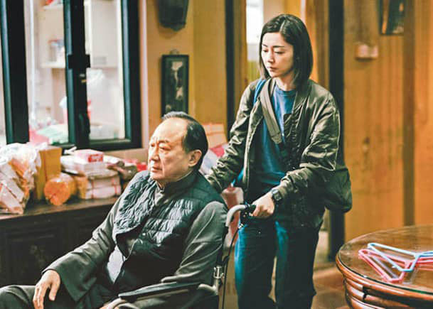 卫诗雅在《破．地狱》演许冠文女儿。