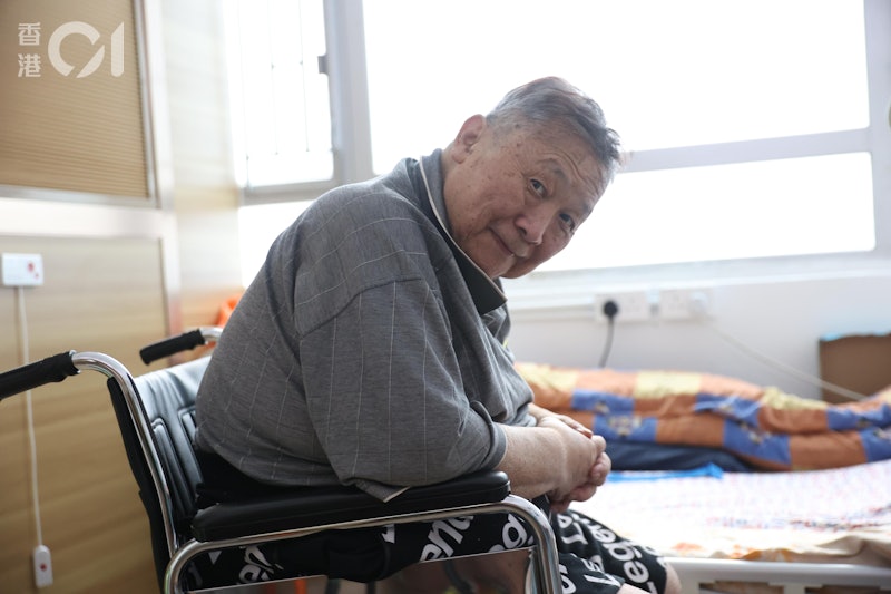 秦煌有信心战胜病魔。