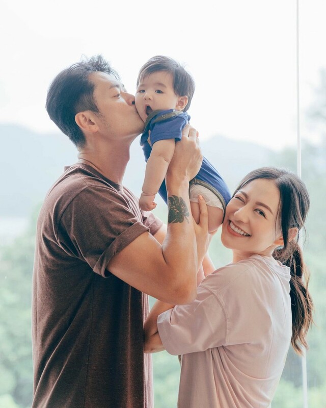 江若琳一家三口。