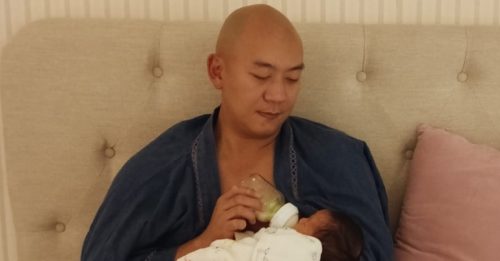 TVB御用恶人荣升当爸 父女互动超有爱