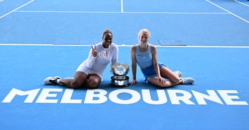 澳洲网球公开赛 | 携手唐森勇夺女双冠军  斯妮雅科娃第10座大满贯