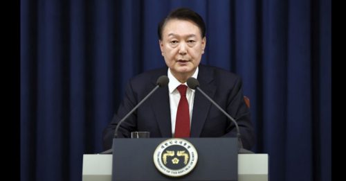 尹锡悦被捕｜尹锡悦正式进拘留所