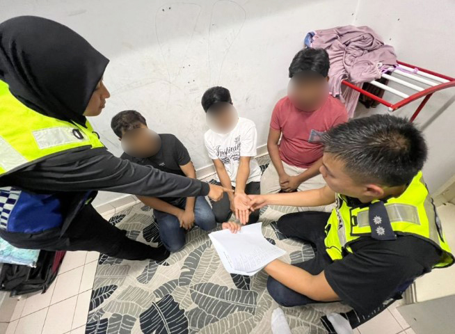 其中3名孟加拉籍外劳惨遭虐打和剥削。