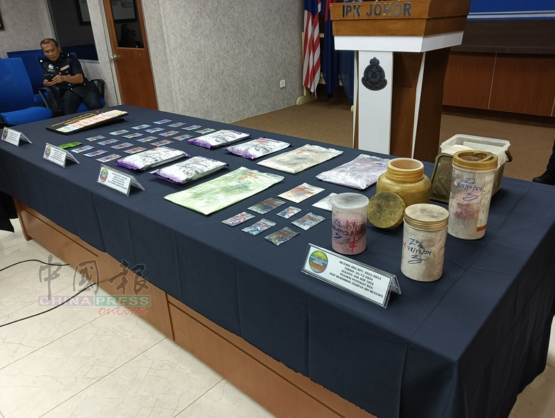 警方查获总值超过241万令吉的各类毒品。