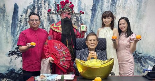 祝愿国泰民安好运连连 张天赐向人民拜年