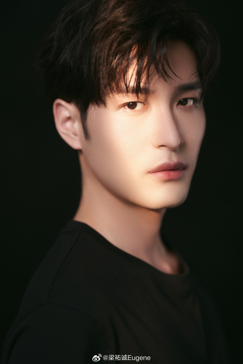 梁佑诚因病过世。