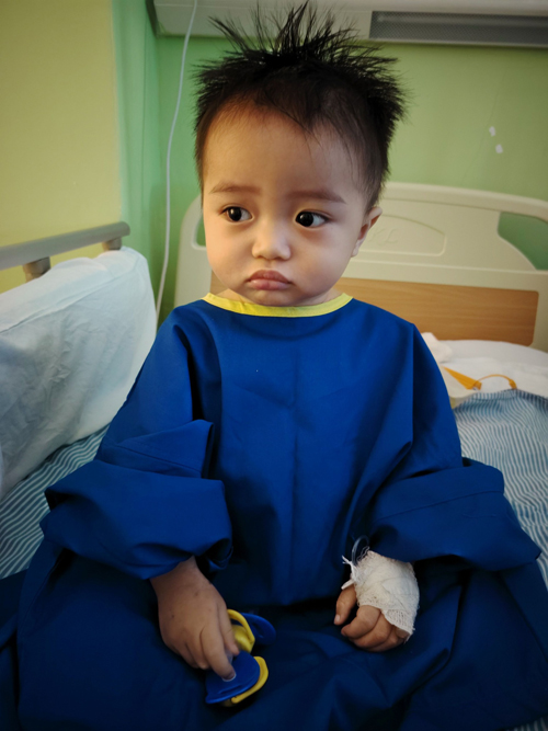 Wee Jun Shen患上罕见疾病,母亲希望有好心人士能为孩子捐O型血。