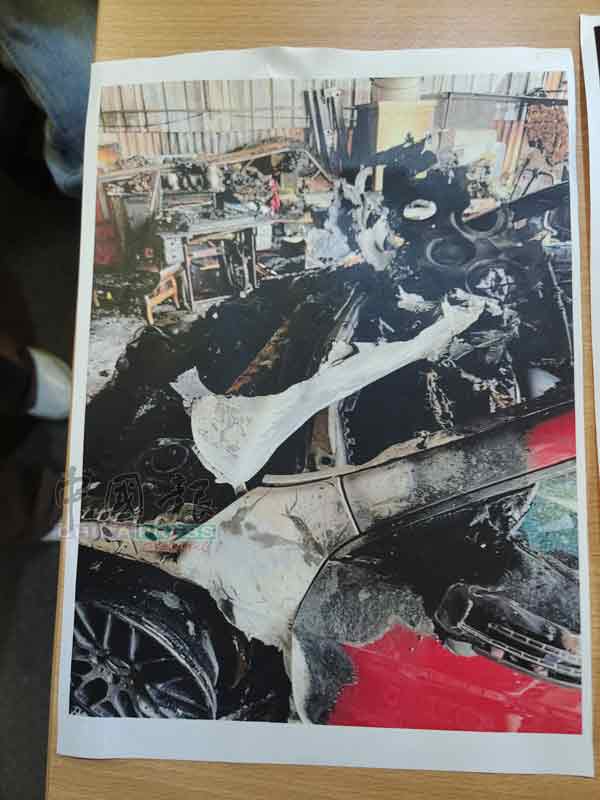 价值数十万令吉的马赛地轿车，瞬间被烧成废铁。
