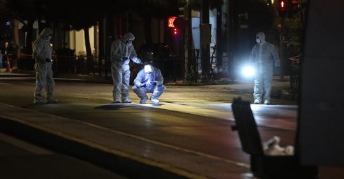 希腊铁路大楼外 炸弹爆炸无伤亡