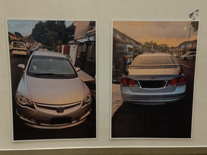 警方在行动中起获2辆本田思域轿车，市值约7万令吉。
