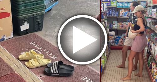 2洋妞 入乡随俗 进店前脱鞋 店主大赞！