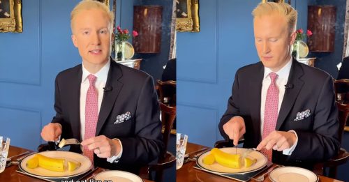 如何正确 吃蕉？ 他：剥皮X  叉✓