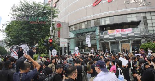 人民反贪污集会2.0 逾百人出席 酿肢体冲突｜附音频