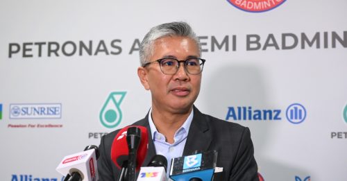 扎夫鲁：黄智勇赴多哈动手术 近日决定出发日期