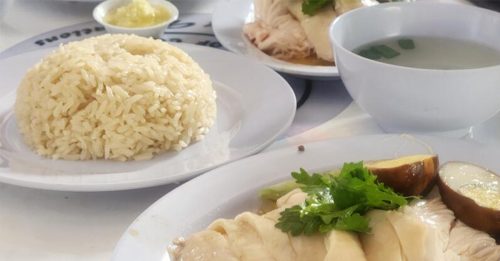 最能体现新国风味美食 海南鸡饭排第一