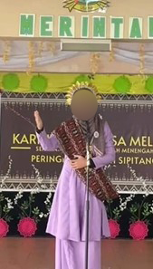 扎拉生前多才多艺，踊跃参加各种课外活动。