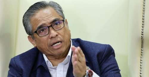 打击官僚主义奏效 政府改革省逾8亿