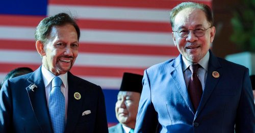 汶莱苏丹79岁华诞 安华献上祝福