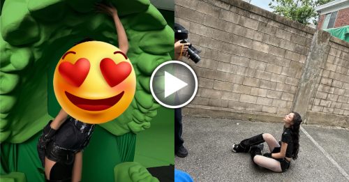 化身爆乳女战士 Jennie嘟嘴回馈粉丝