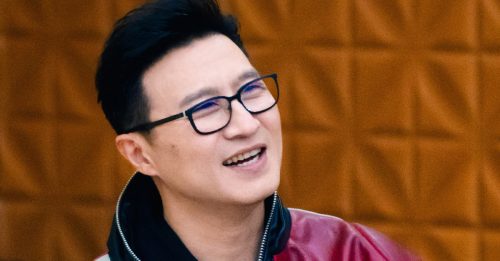 汪峰卖音乐课程销量惨淡 网嘲：不如教如何找女友