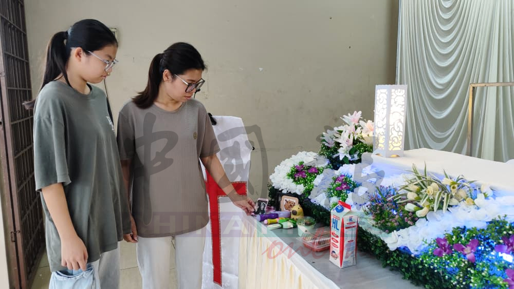 金马仑游遇死劫｜16岁女死者父母 车祸后才知女儿去金马仑