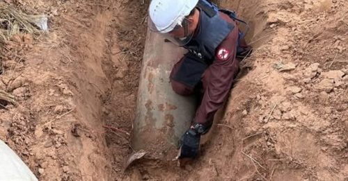 泰军F16空袭柬埔寨 投下1549枚炸弹！