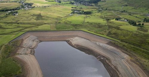 英降雨量49年来新低 缺水成“国家重大事件”