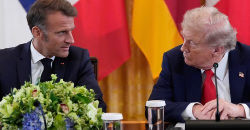 特朗普忘记关麦曝光对话 “普汀想为我达成协议”