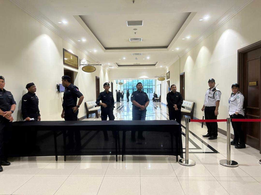 13岁少女坠楼亡｜5涉霸凌少女犯抵法庭 法庭料不开放公众旁听