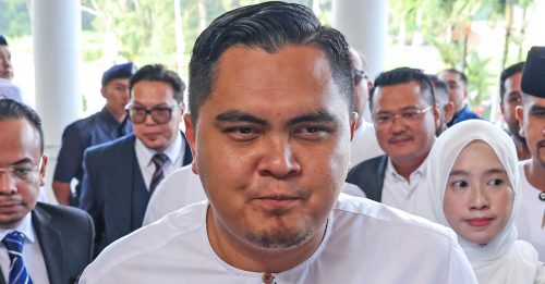 甲社青团吁火箭 终止和阿克马合作