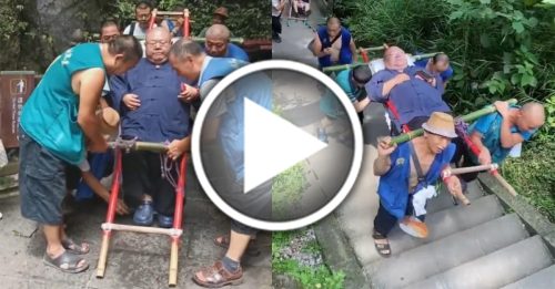 往返峨眉山42公里 他聘9轿夫抬10小时