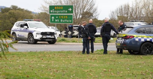 澳洲枪击案 2警中弹亡 枪手在逃