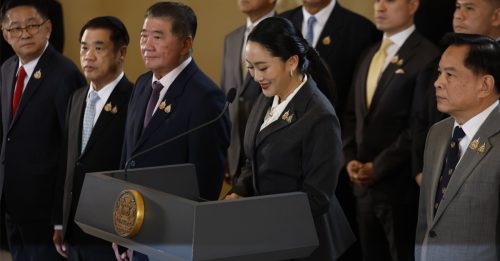 泰国内阁任命 普探为看守首相