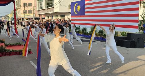 昔加末地震｜昔加末国庆日庆典 取消游行与检阅台环节