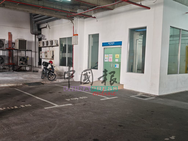 6旬华裔男子突然暴毙住家单位,遗体事后被送入医院太平间。