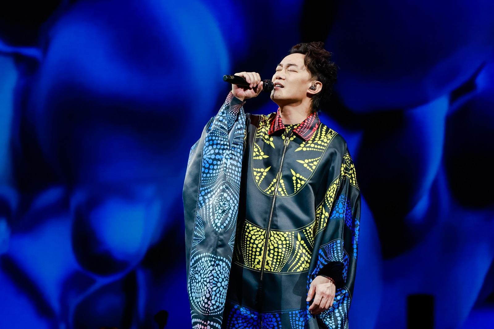 陈奕迅向来对自己要求严格。