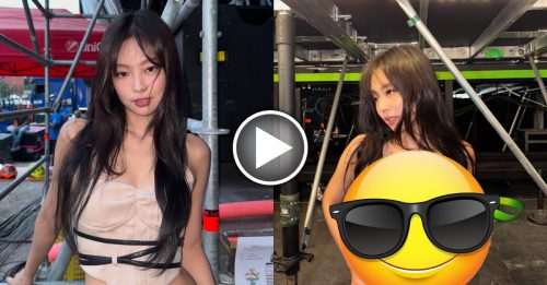 Jennie套吉蒂猫胸罩 网赞俏皮又性感